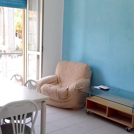 2 Bedrooms Appartement At Pescara 300 M Away From The Beach With Balcony And Wifi Extérieur photo