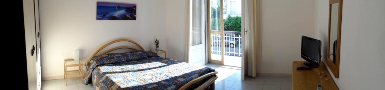2 Bedrooms Appartement At Pescara 300 M Away From The Beach With Balcony And Wifi Extérieur photo