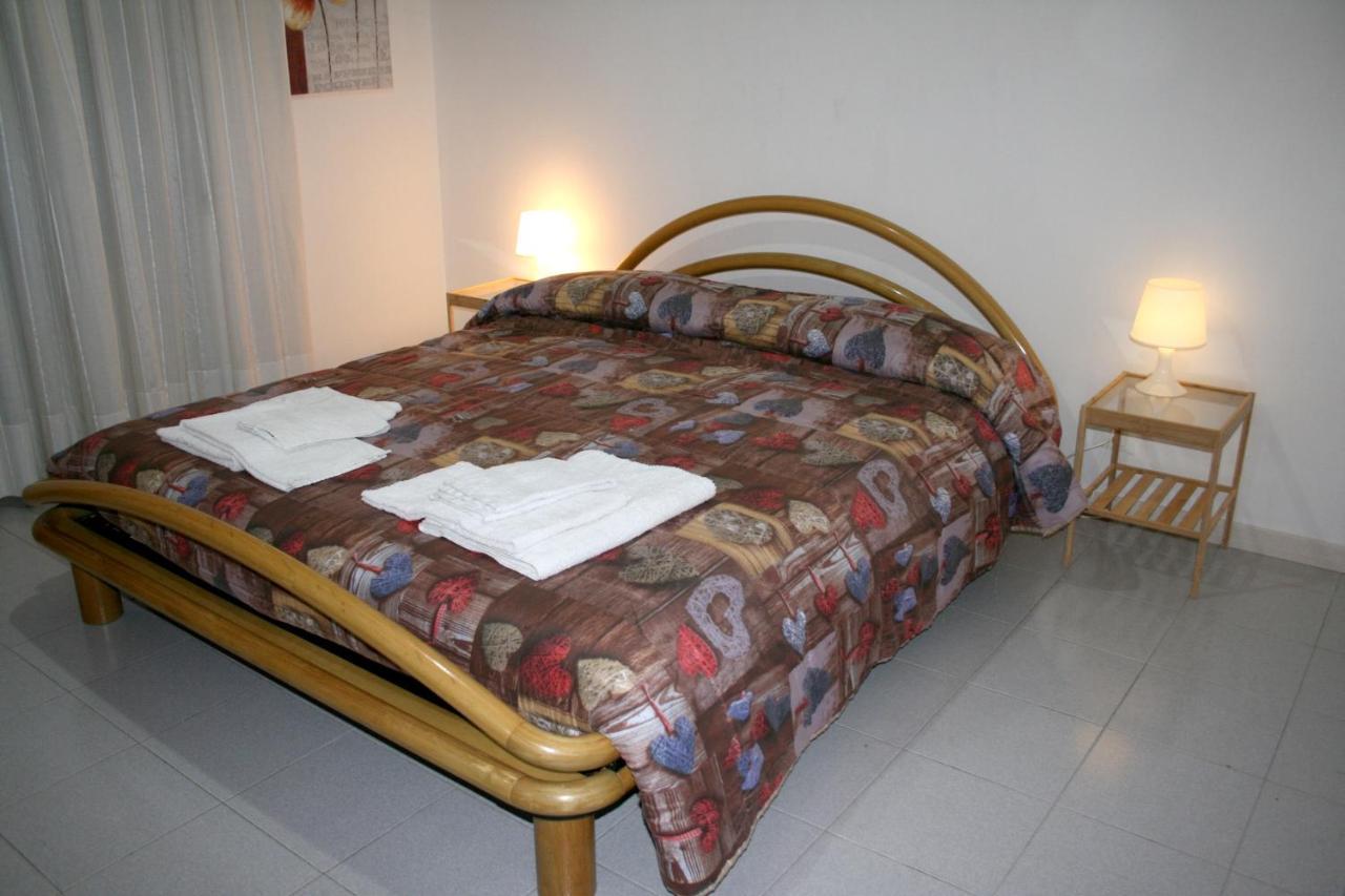 2 Bedrooms Appartement At Pescara 300 M Away From The Beach With Balcony And Wifi Extérieur photo