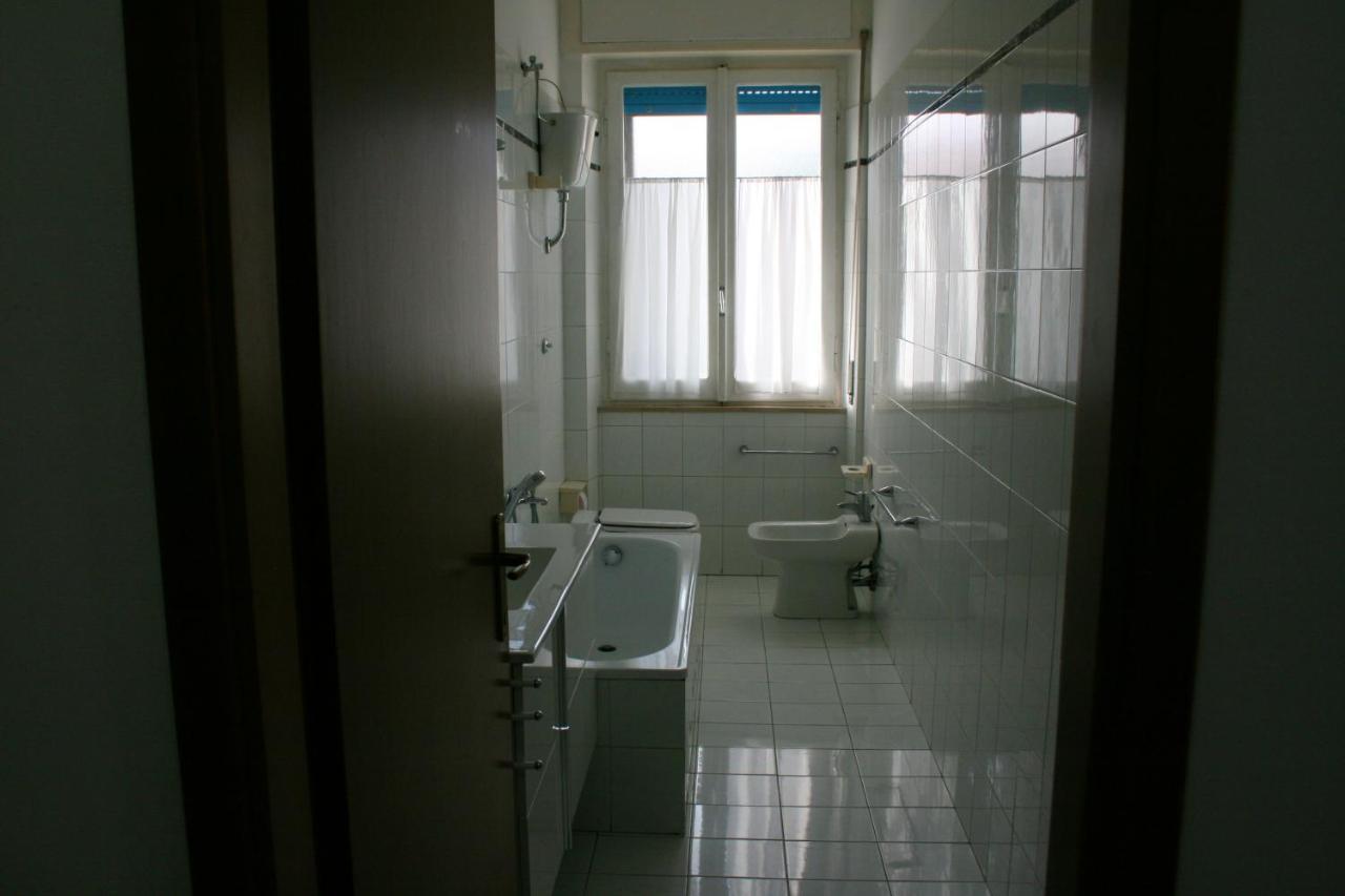 2 Bedrooms Appartement At Pescara 300 M Away From The Beach With Balcony And Wifi Extérieur photo