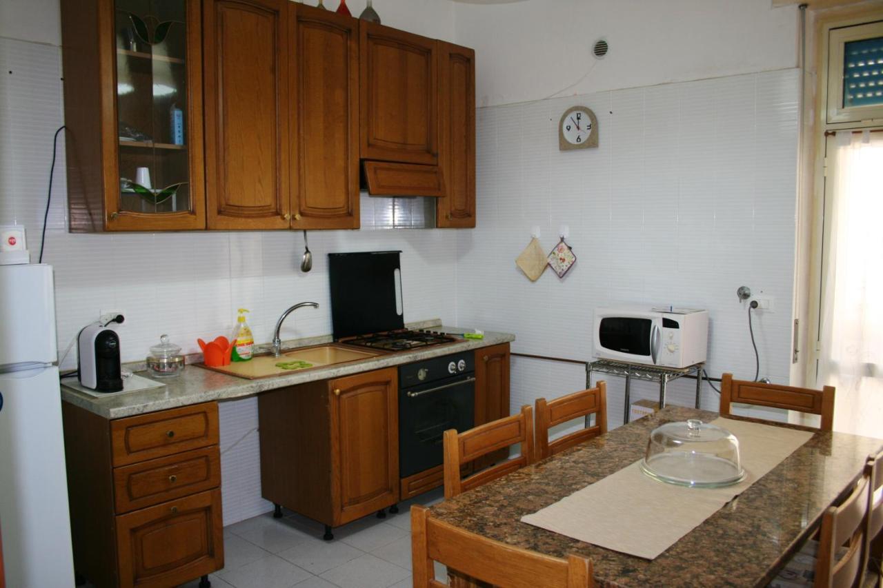 2 Bedrooms Appartement At Pescara 300 M Away From The Beach With Balcony And Wifi Extérieur photo