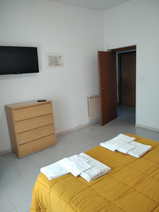 2 Bedrooms Appartement At Pescara 300 M Away From The Beach With Balcony And Wifi Extérieur photo